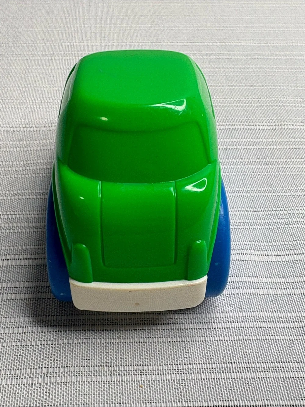 VTG Toddler McDonalds Toy Fisher Price 1999 Green Push Roll Car #1 Rattle Truck